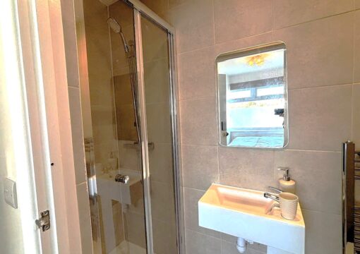 R3 Double Room with Private Bathroom