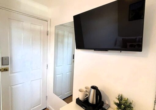 R2 Double Room with Private Bathroom