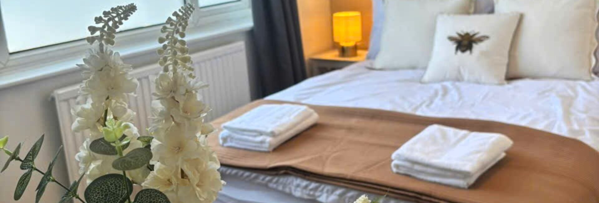S1 Studio with King-Size Bed