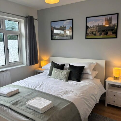 S2 Studio with King-Size Bed